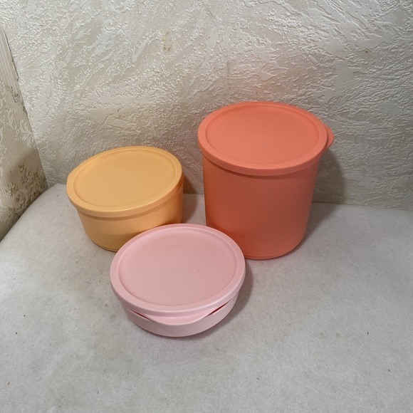 Tupperware 3-pc Set - Cubix Basic Bright Rounds -  BRAND NEW - Picture 3 of 12